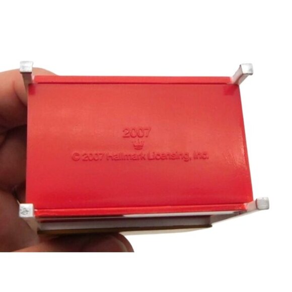 Hallmark Keepsake Do It Yourselfer Christmas Ornament with Box 2007 DIY Tools - Picture 4 of 5